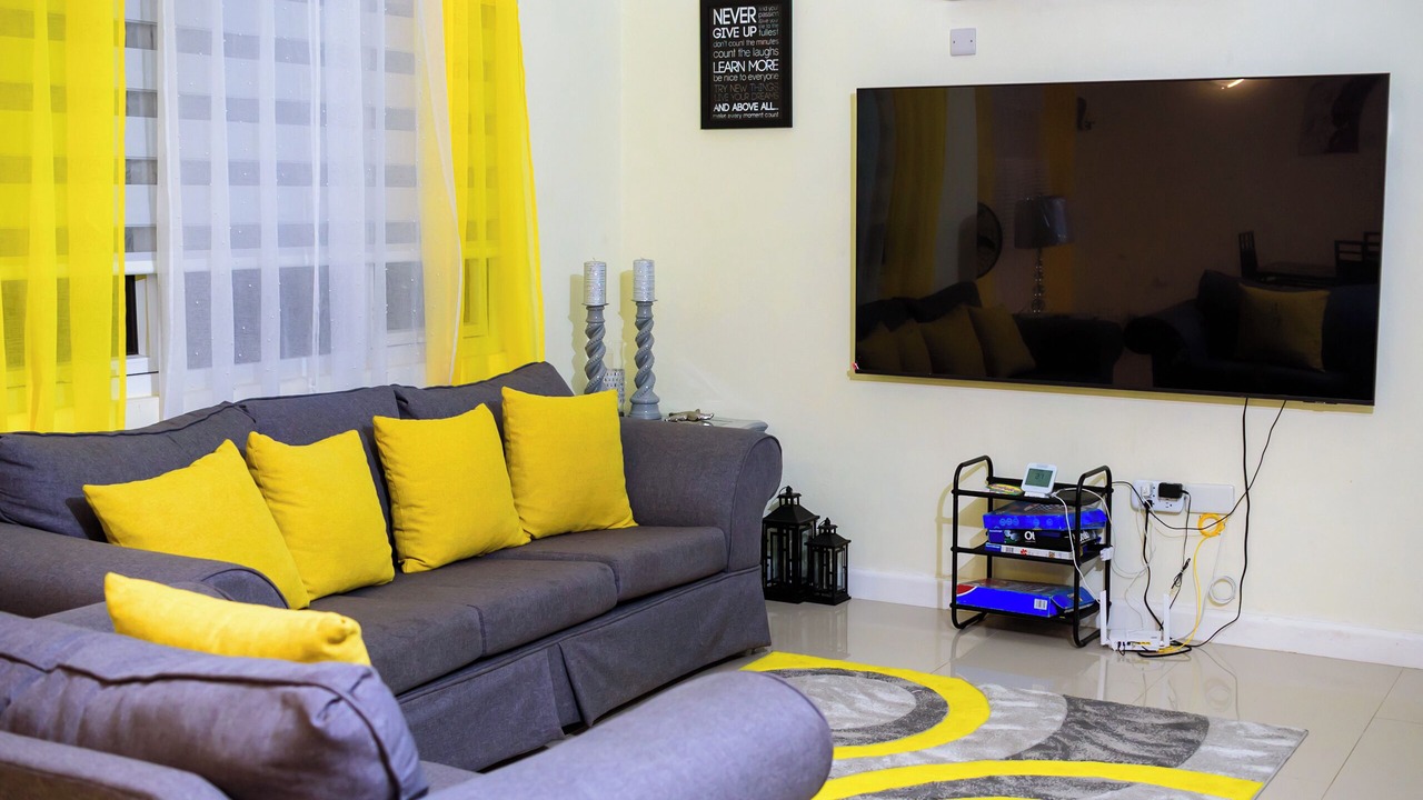 Photo of Livingroom in Portmore