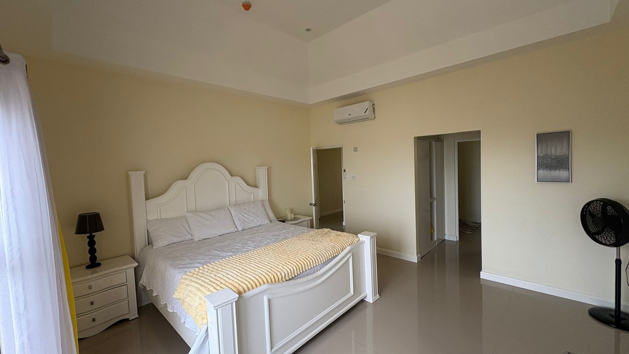 Photo of Bedroom in Portmore