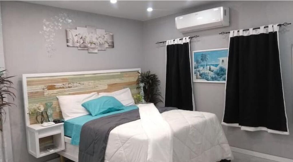 Photo of Bedroom in Piggotts