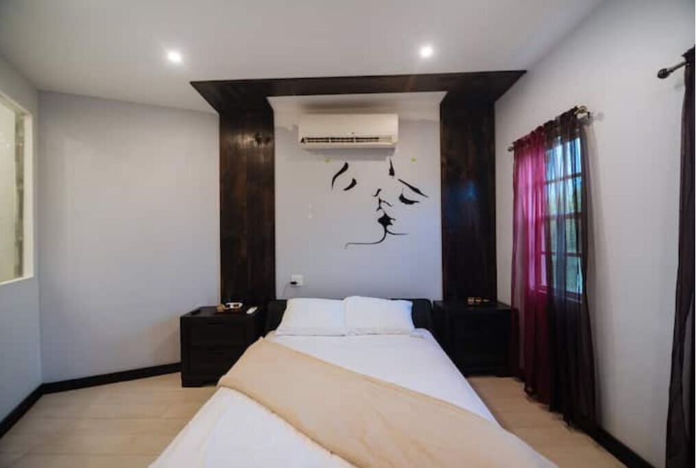 Photo of Bedroom in Piggotts