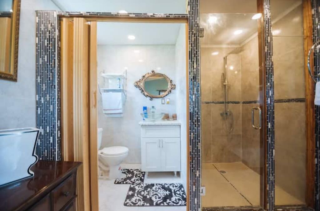 Photo of Bathroom in Saint George Parish