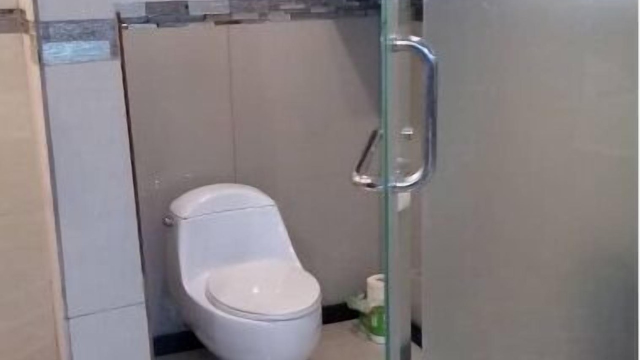 Photo of Bathroom in Piggotts