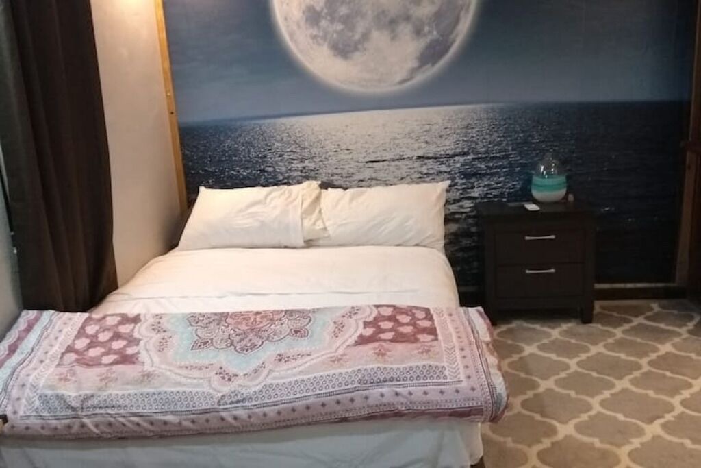 Photo of Bedroom in Piggotts
