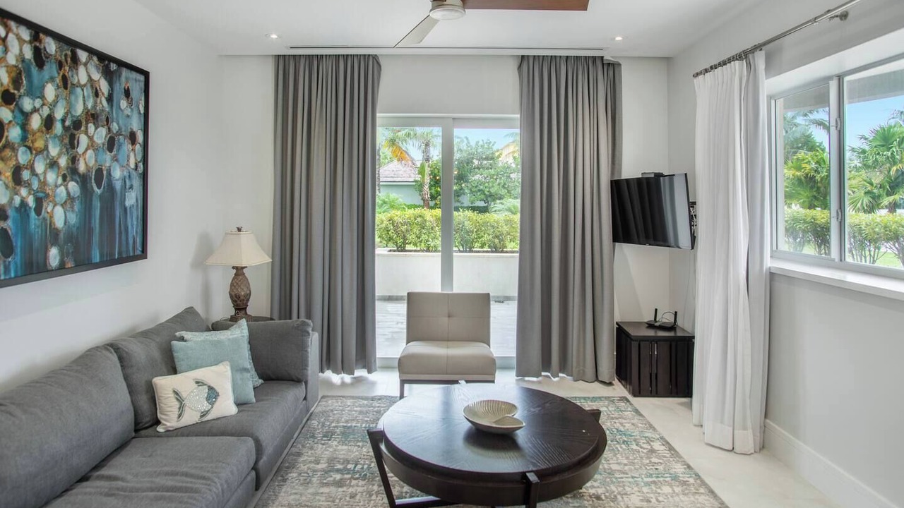 Photo of Livingroom in Nassau