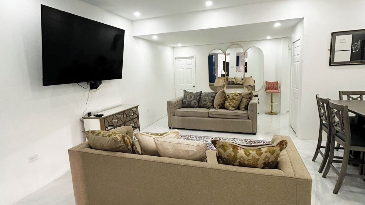 Photo of Livingroom in New Kingston