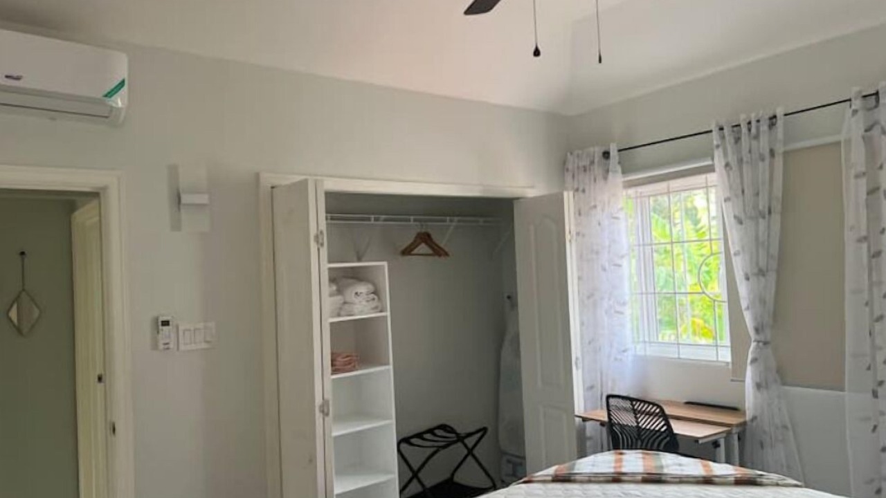 Photo of Bedroom in Mango Walk