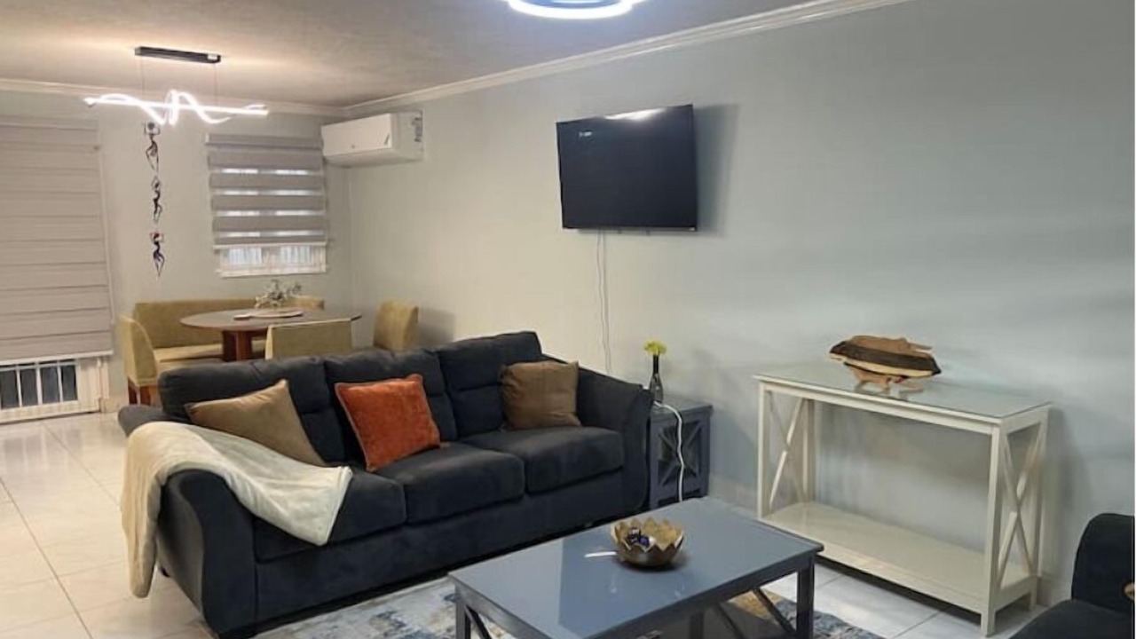 Photo of Livingroom in Mango Walk
