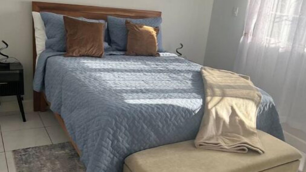 Photo of Bedroom in Mango Walk