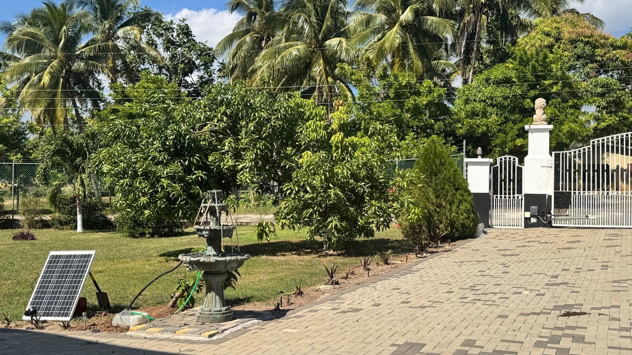 Photo of Outdoor in Porus