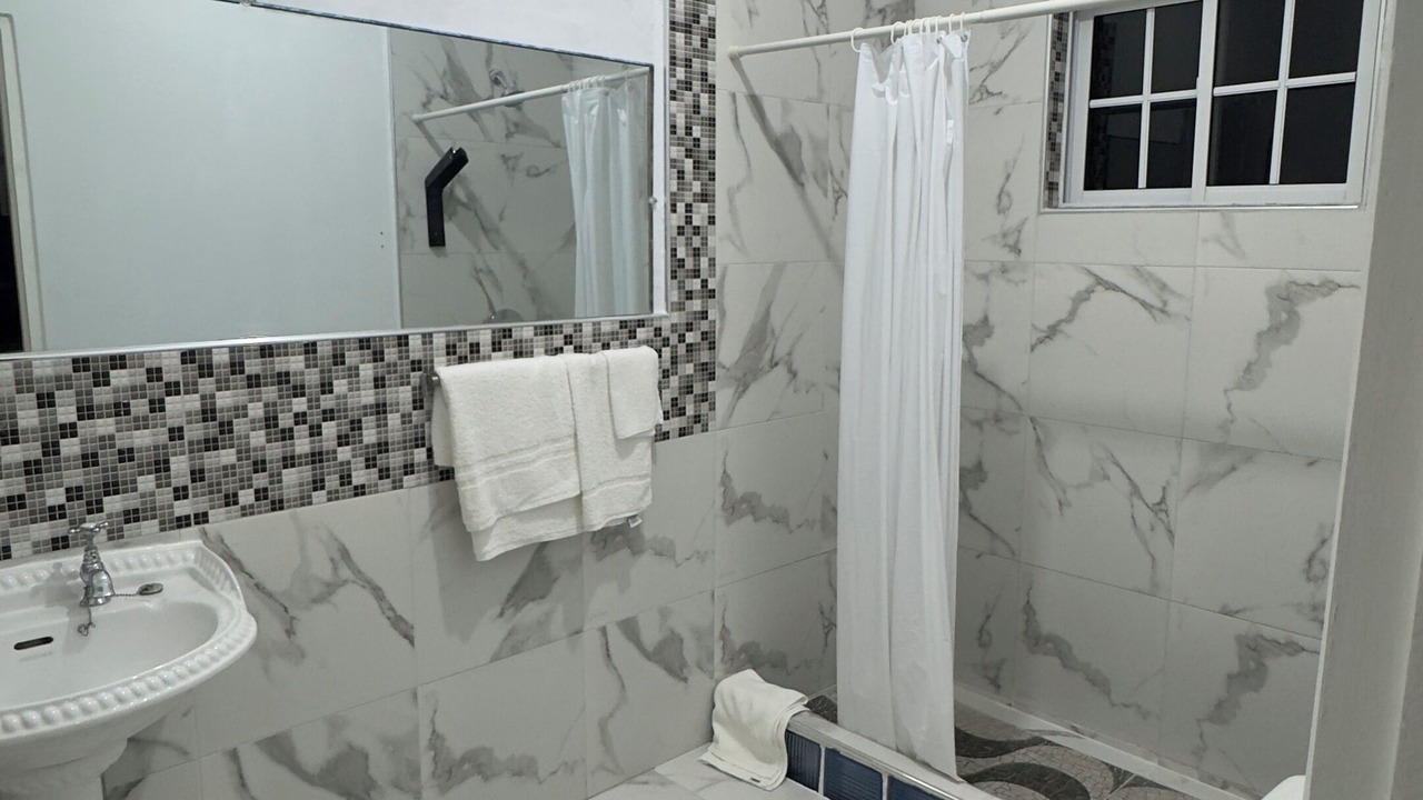 Photo of Bathroom in Porus