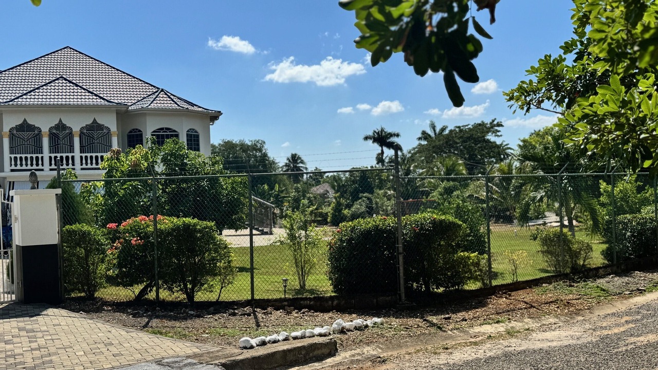 Photo of Outdoor in Porus