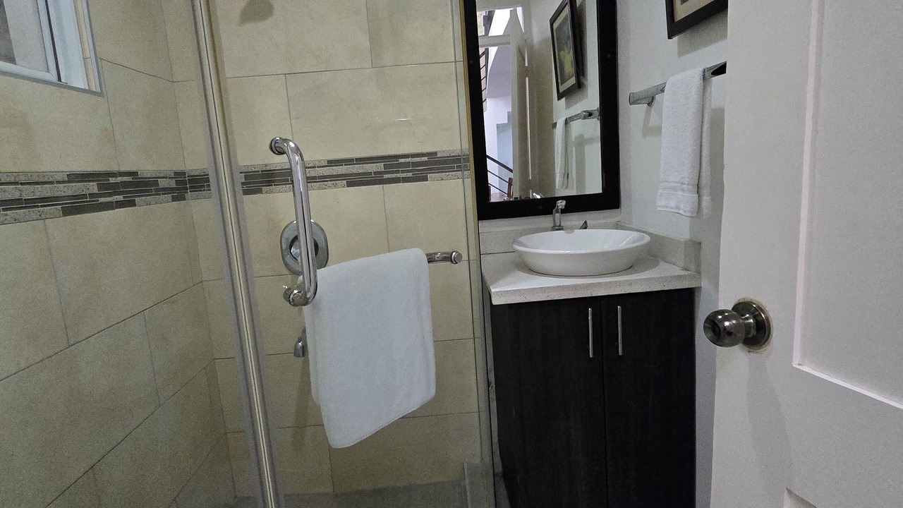 Photo of Bathroom in Eden Gardens