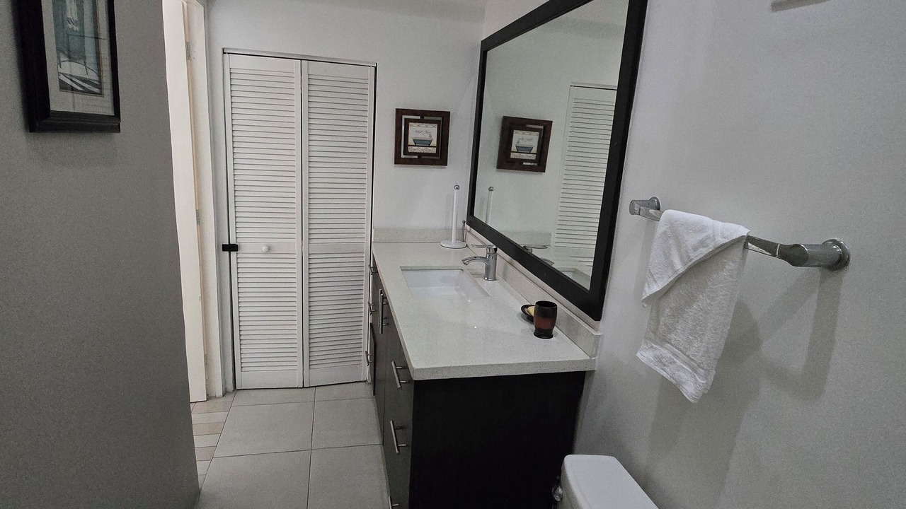 Photo of Bathroom in Eden Gardens