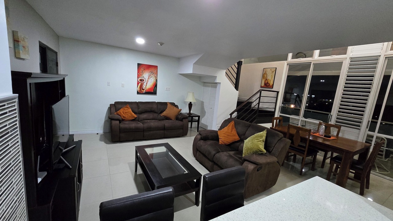 Photo of Livingroom in Eden Gardens