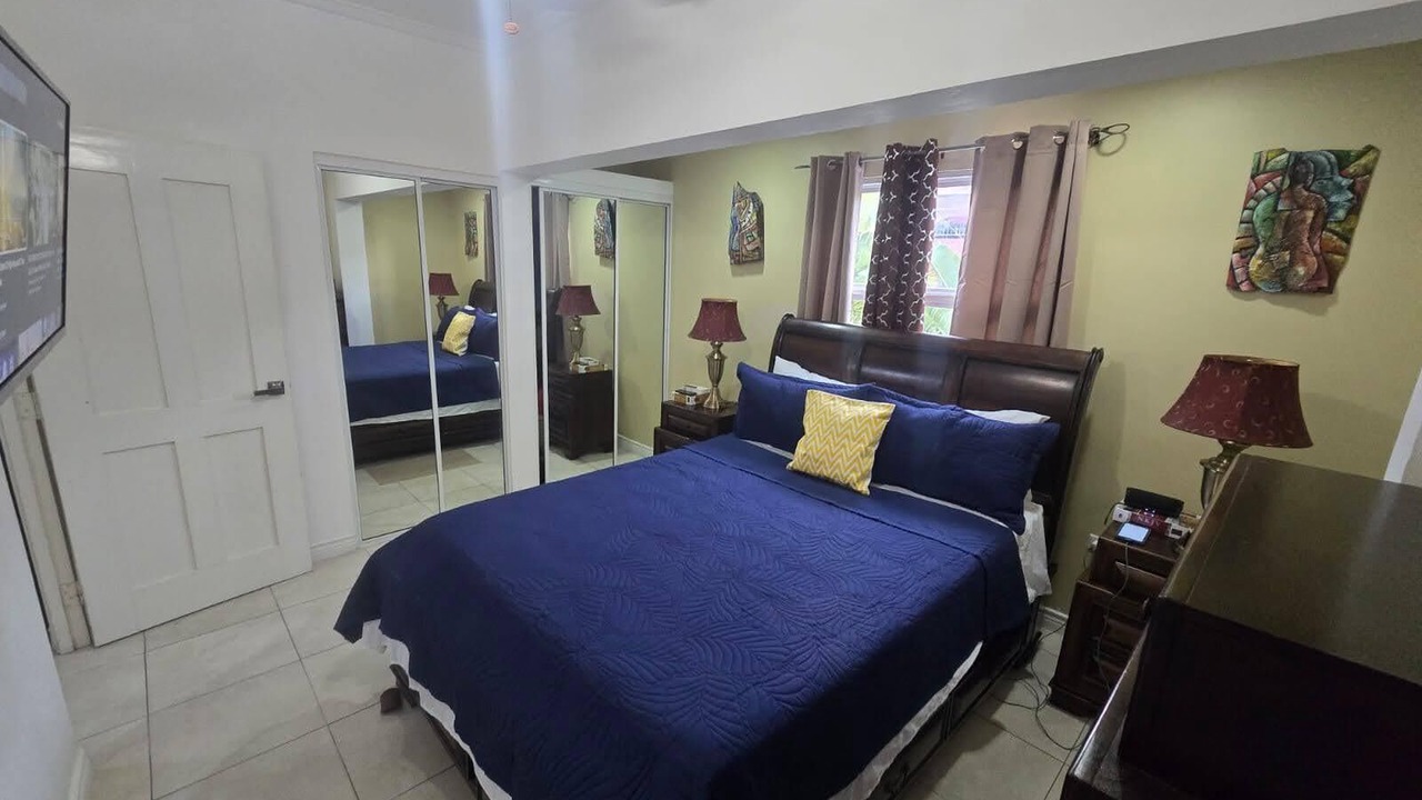 Photo of Bedroom in Eden Gardens