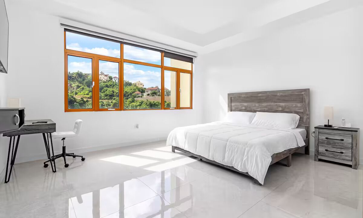 Photo of Bedroom in Beverly Hills