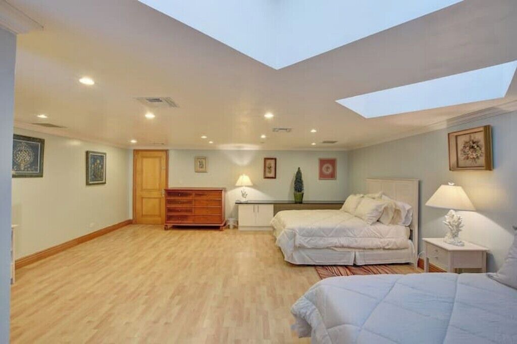Photo of Bedroom in Paradise Island