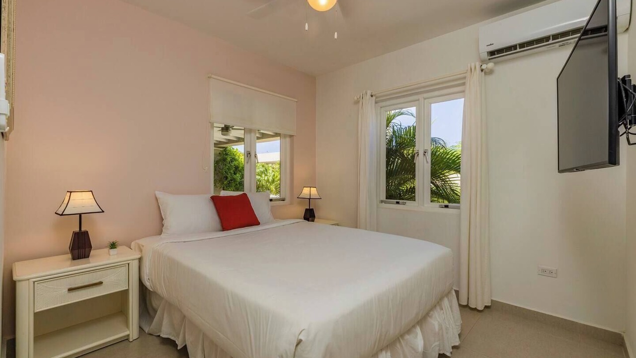 Photo of Bedroom in Palm Beach