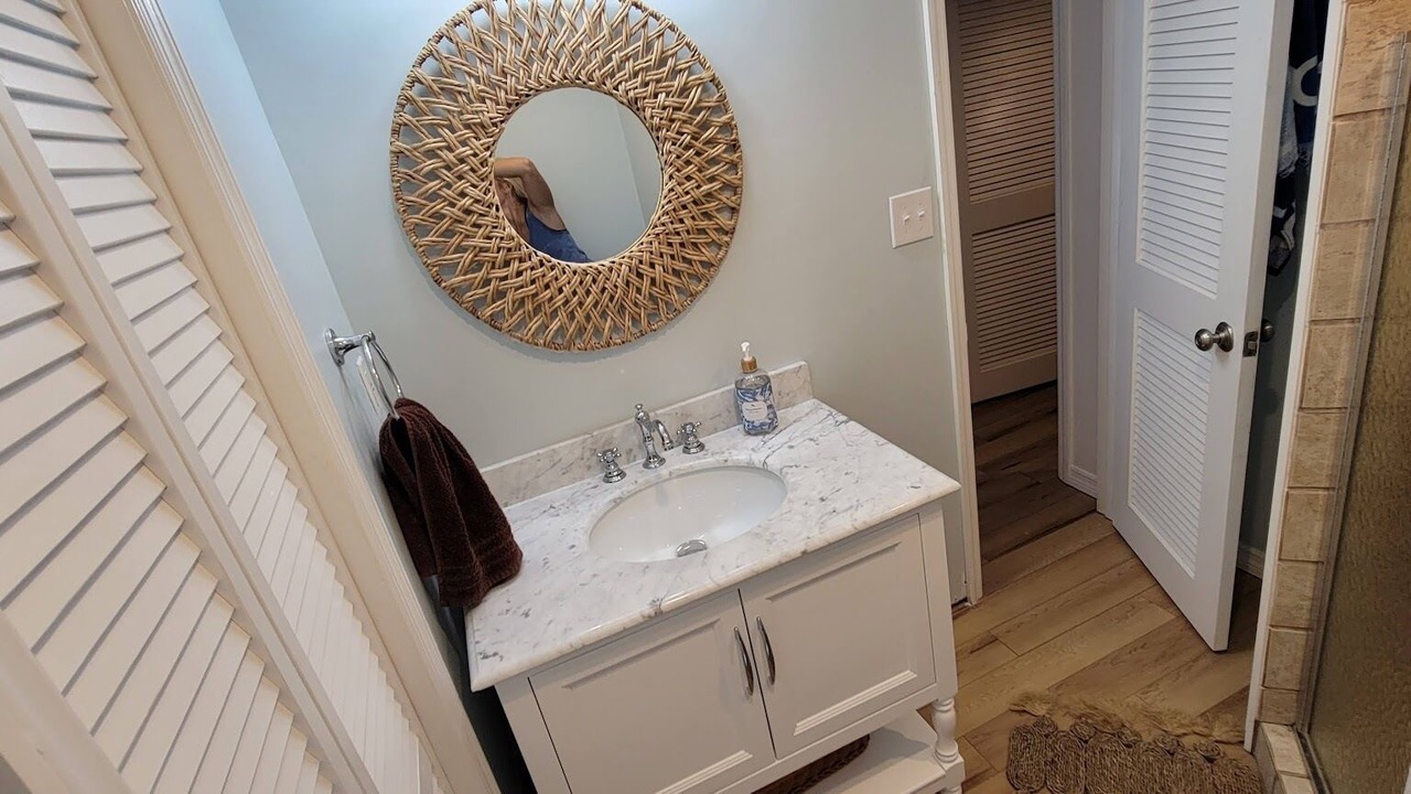 Photo of Bathroom in Hope Town