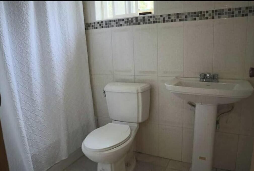 Photo of Bathroom in Tower Isle