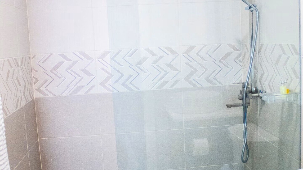 Photo of Bathroom in Eastwood Park
