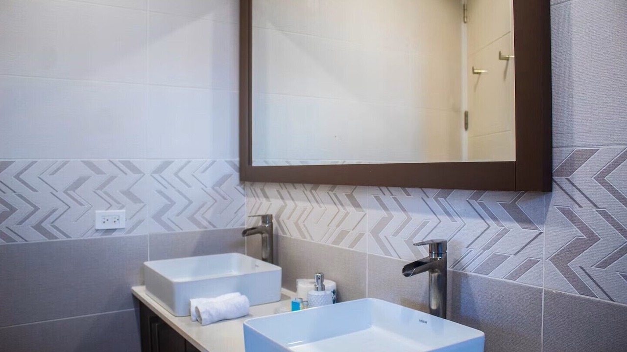 Photo of Bathroom in Eastwood Park
