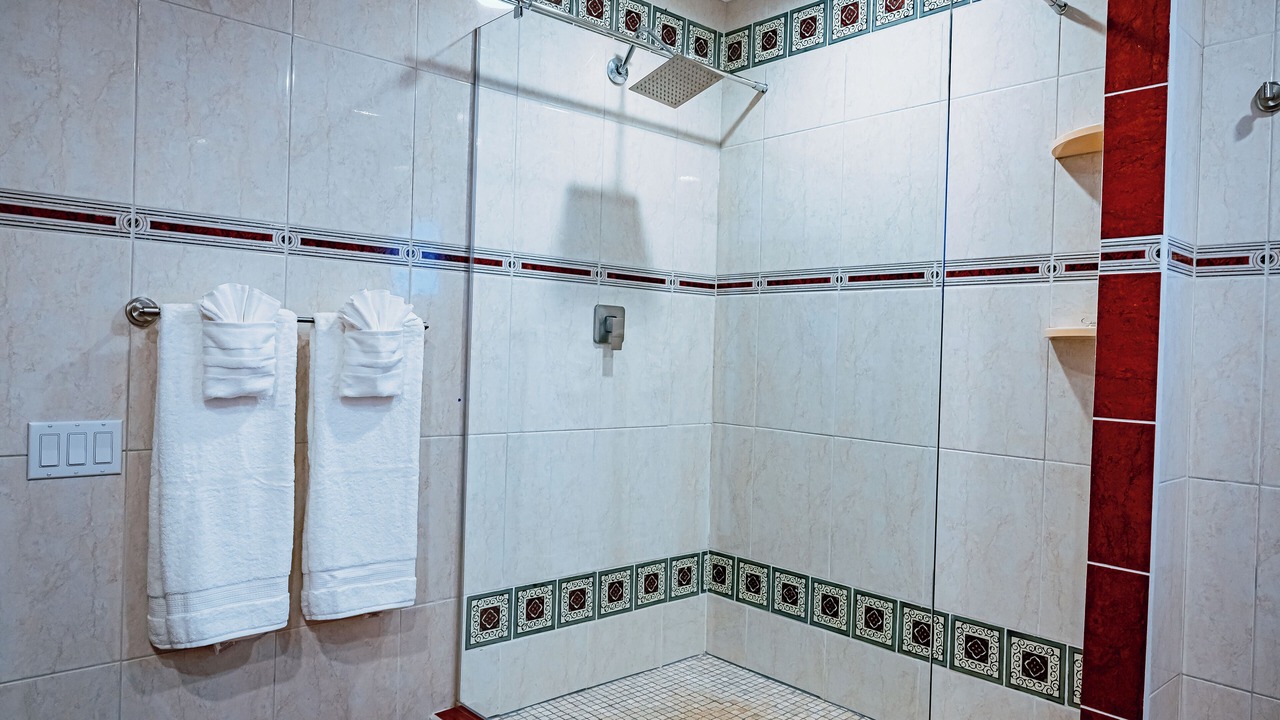 Photo of Bathroom in Jamanota