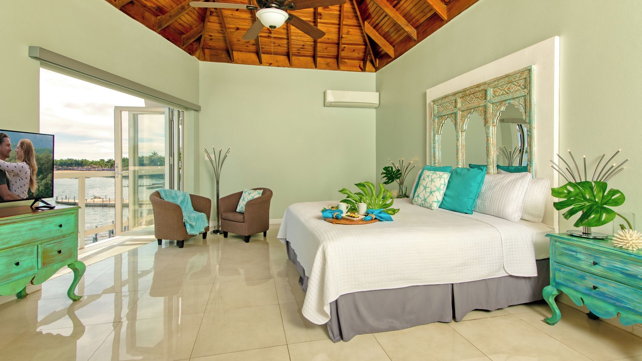 Photo of Bedroom in Discovery Bay