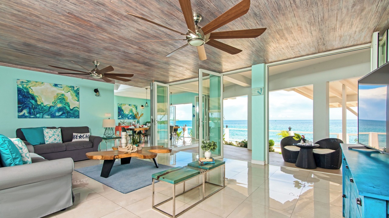 Photo of Livingroom in Discovery Bay