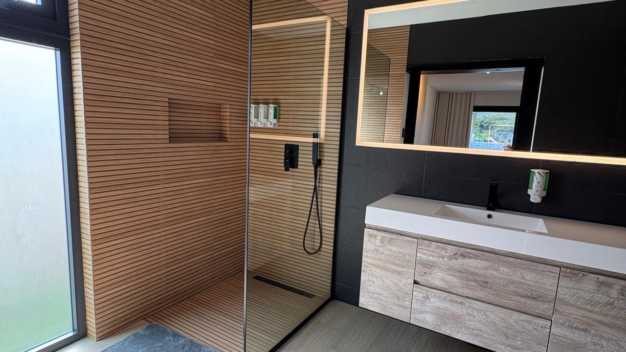 Photo of Bathroom in Washington