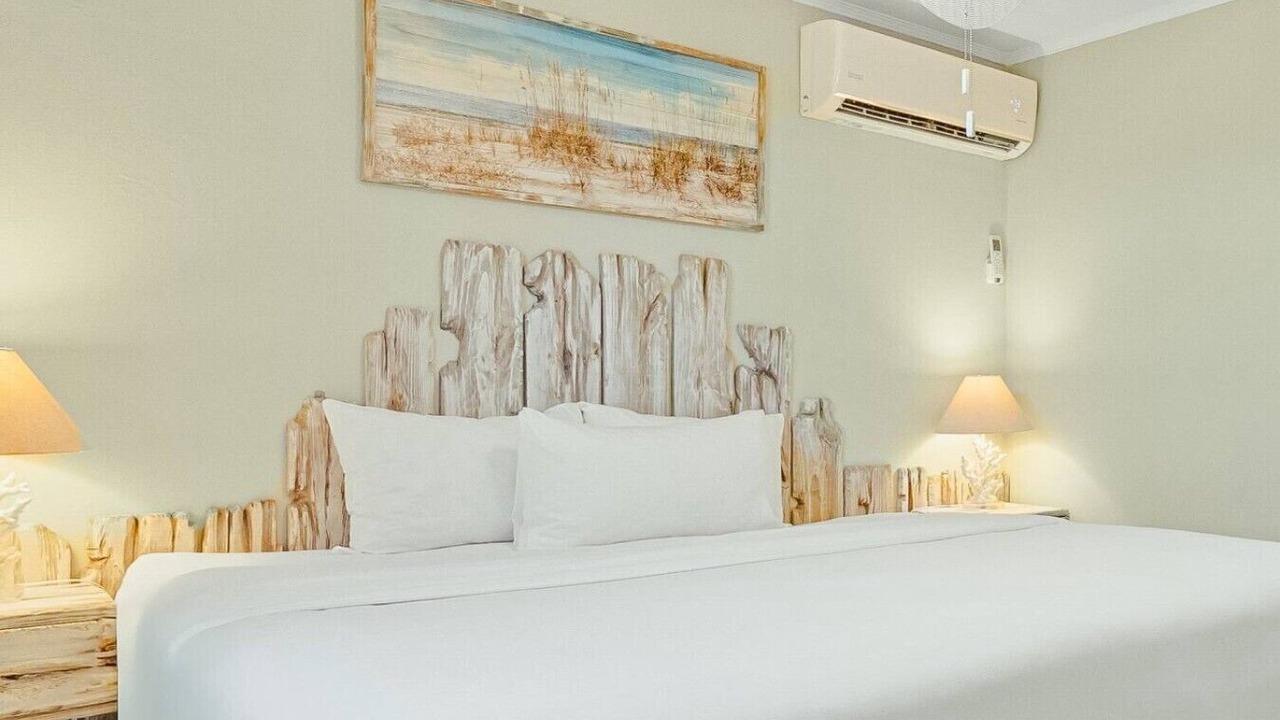 Photo of Bedroom in Palm Beach
