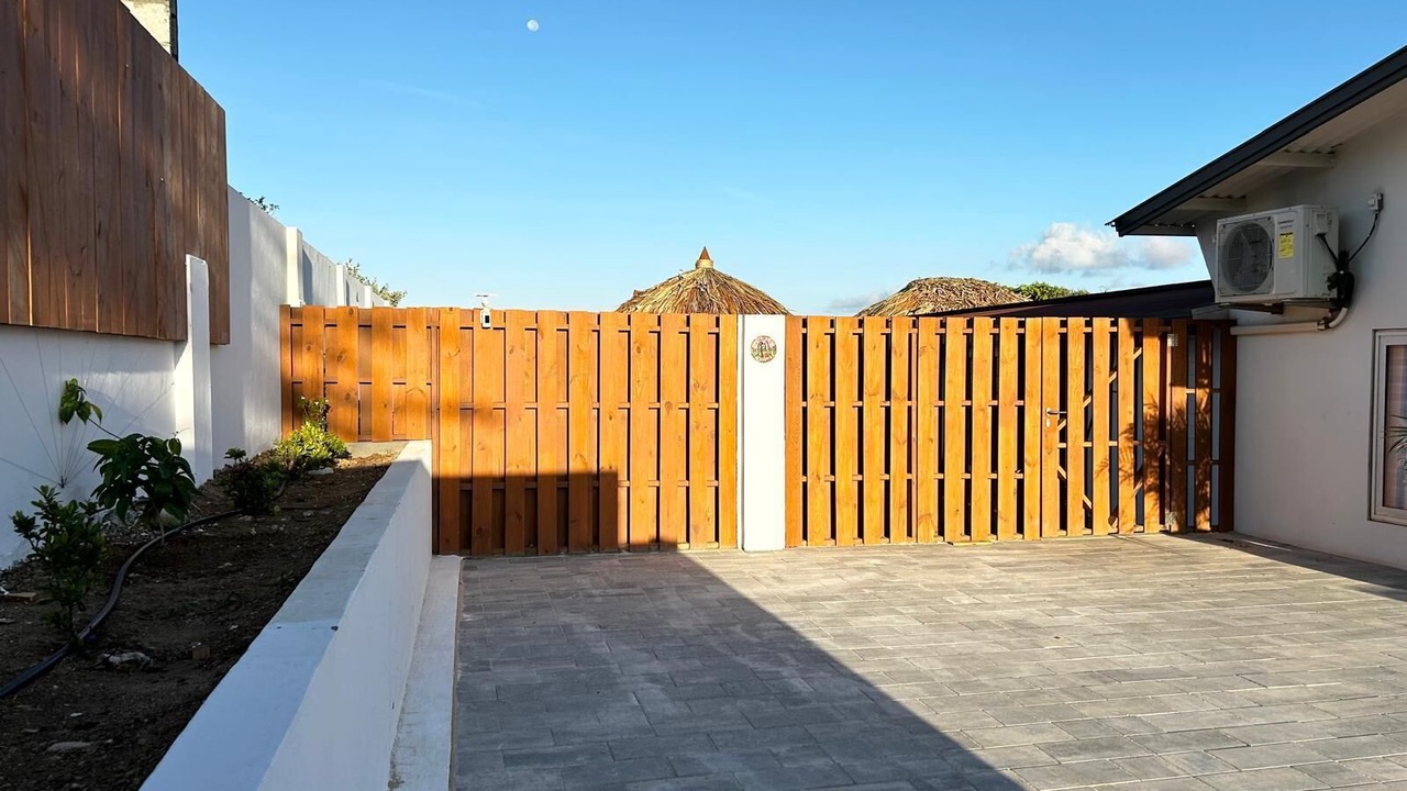 Photo of Outdoor in Oranjestad