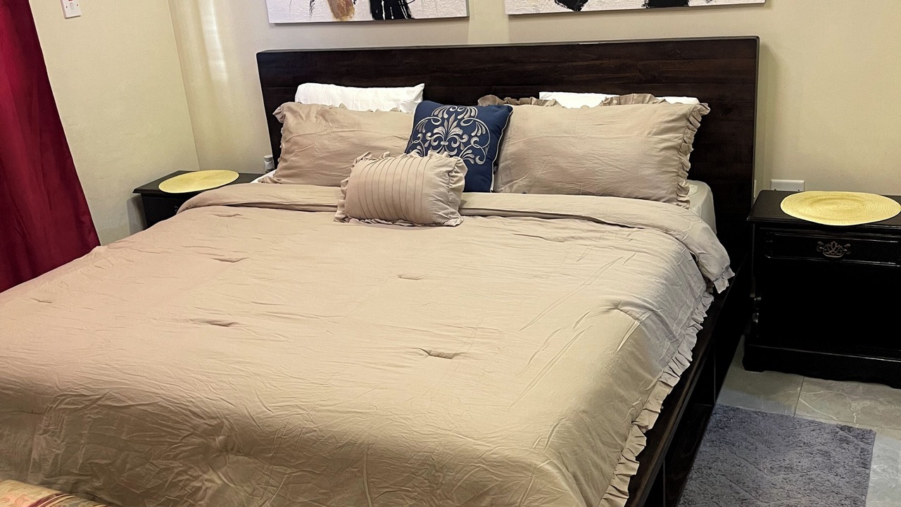 Photo of Bedroom in Eden Gardens
