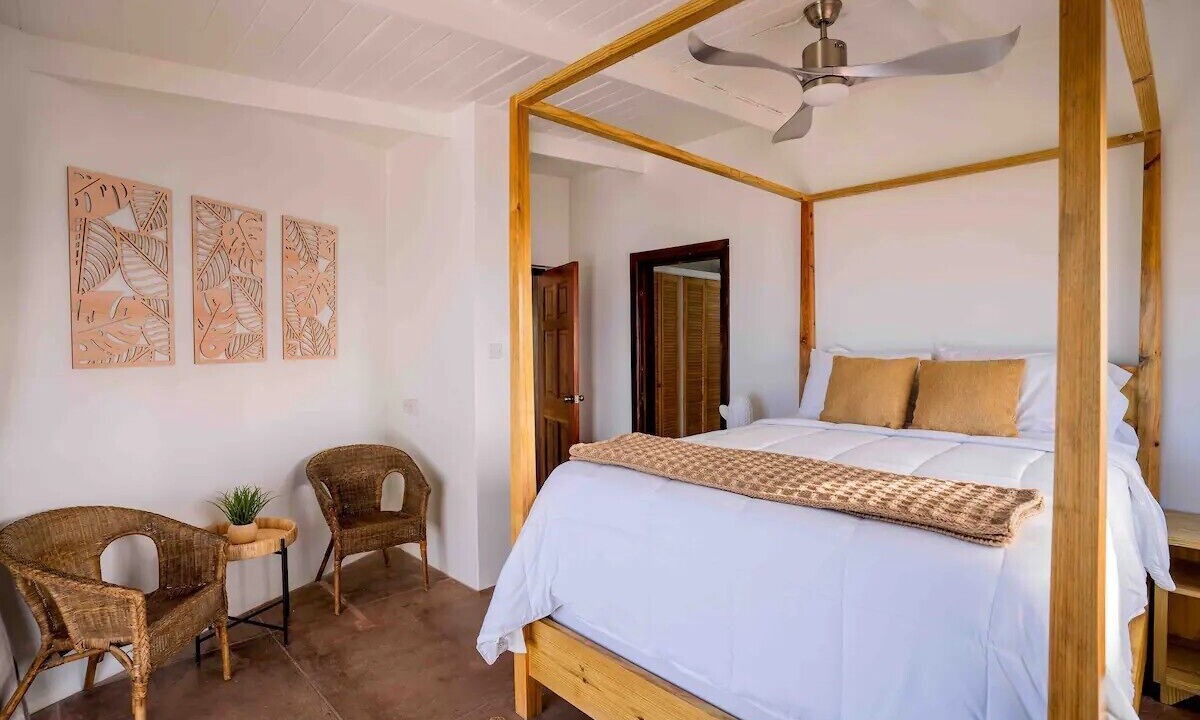 Photo of Bedroom in Marigot Bay