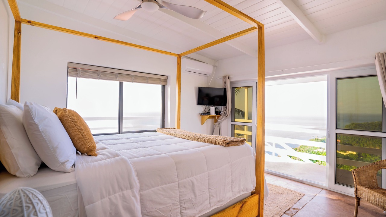 Photo of Bedroom in Marigot Bay