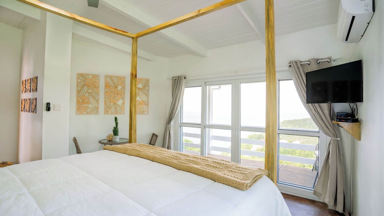Photo of Bedroom in Marigot Bay