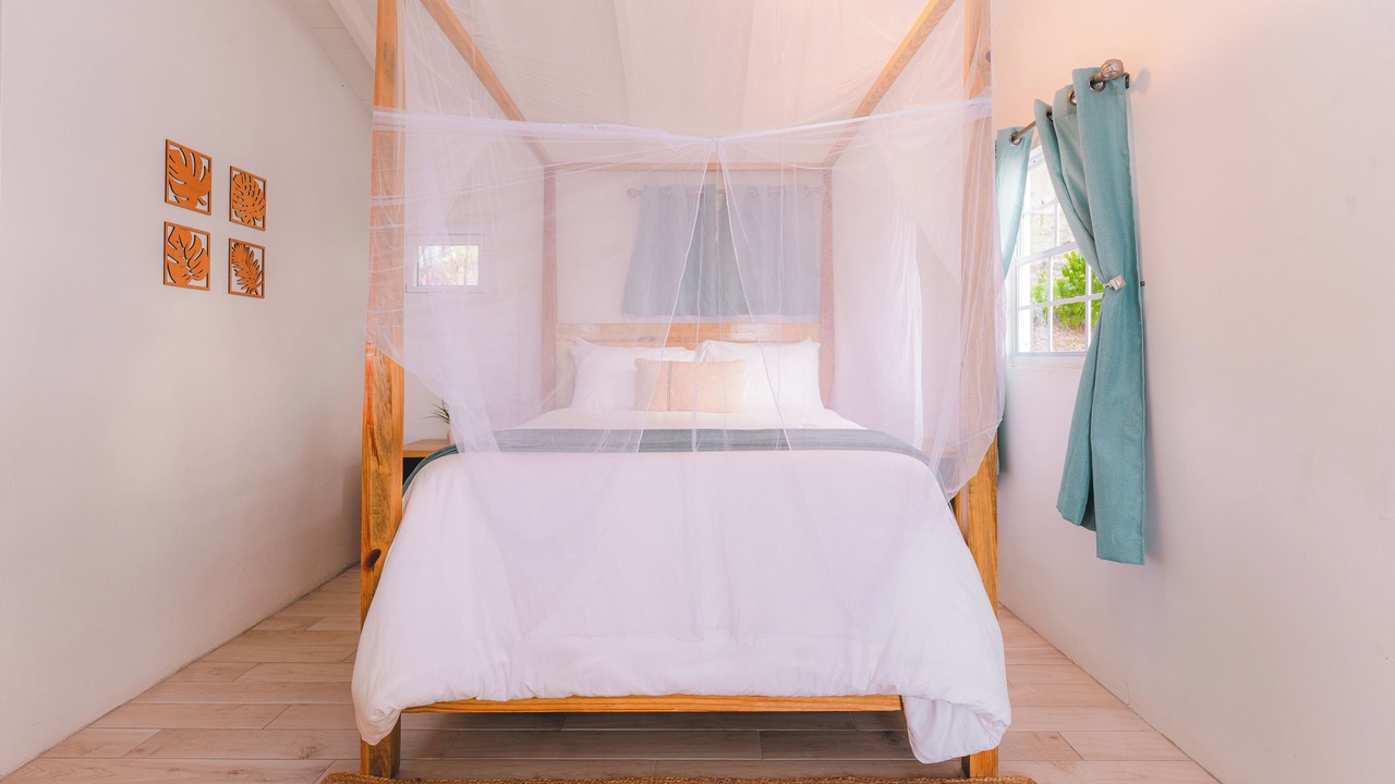 Photo of Bedroom in Marigot Bay