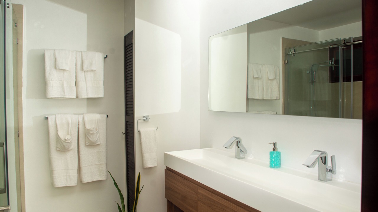 Photo of Bathroom in Marigot Bay
