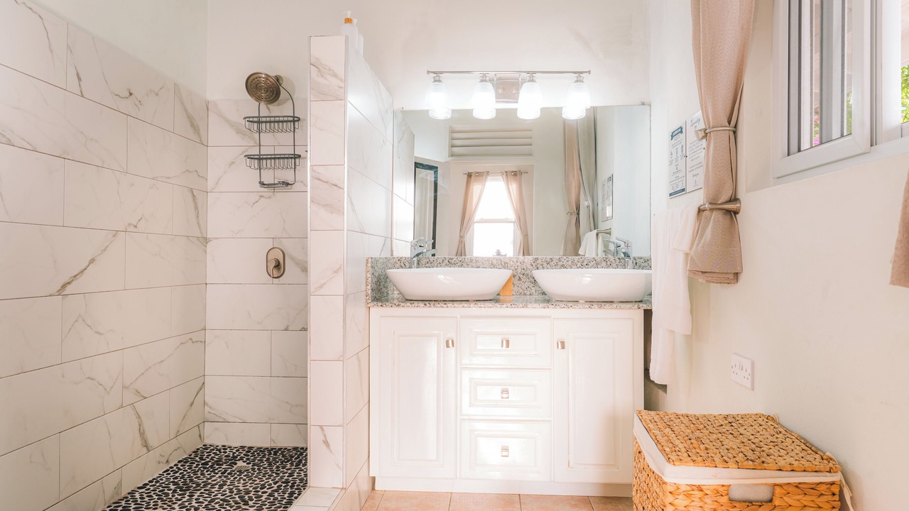 Photo of Bathroom in Marigot Bay