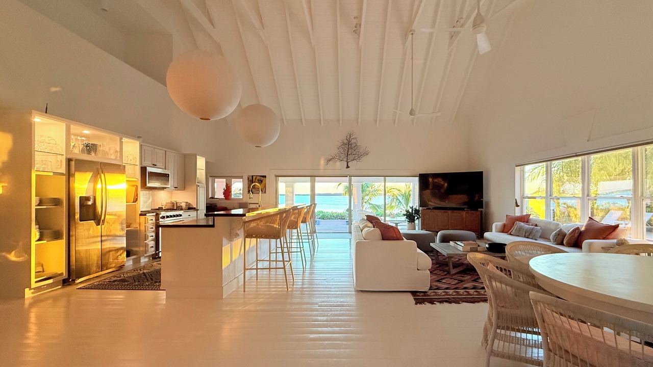 Photo of Bedroom in Triana Shores