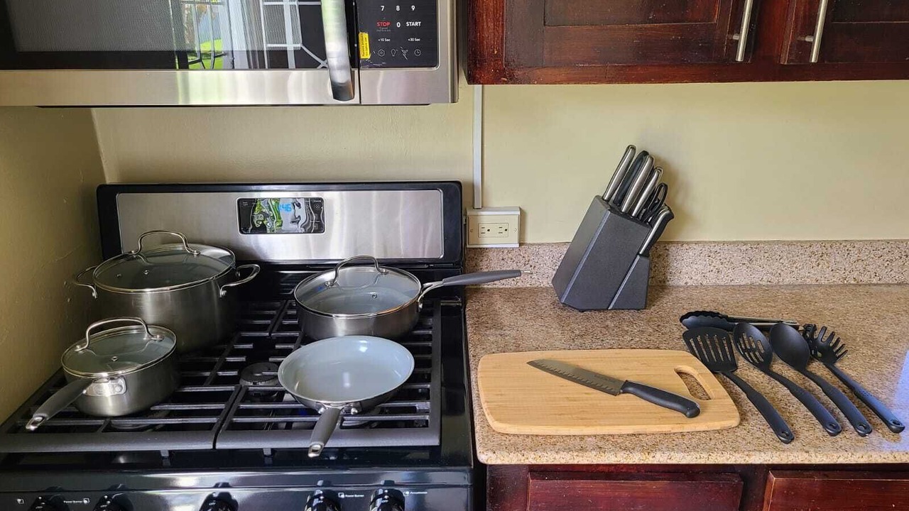 Photo of Kitchen in St. Ann's Bay