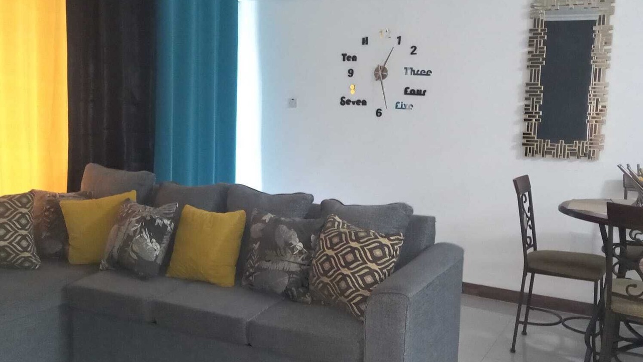 Photo of Livingroom in Eden Gardens