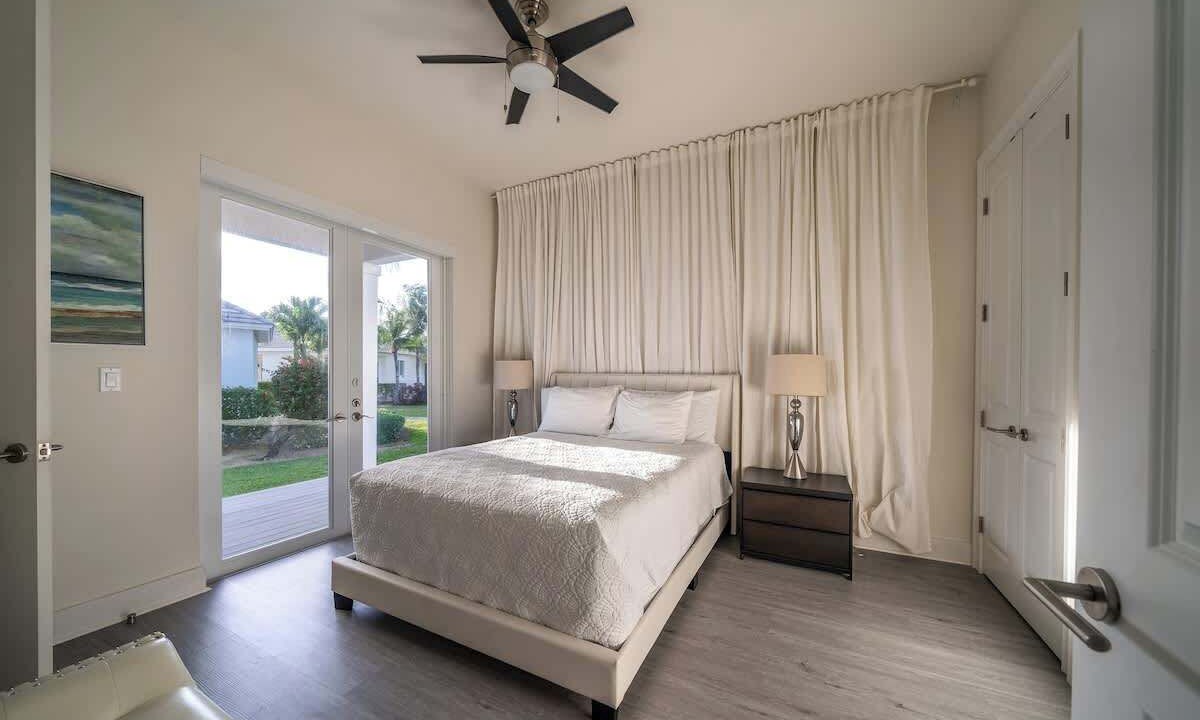 Photo of Bedroom in Bailey Town