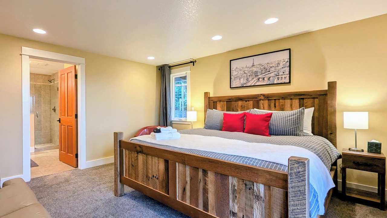 Photo of Bedroom in Hillsboro