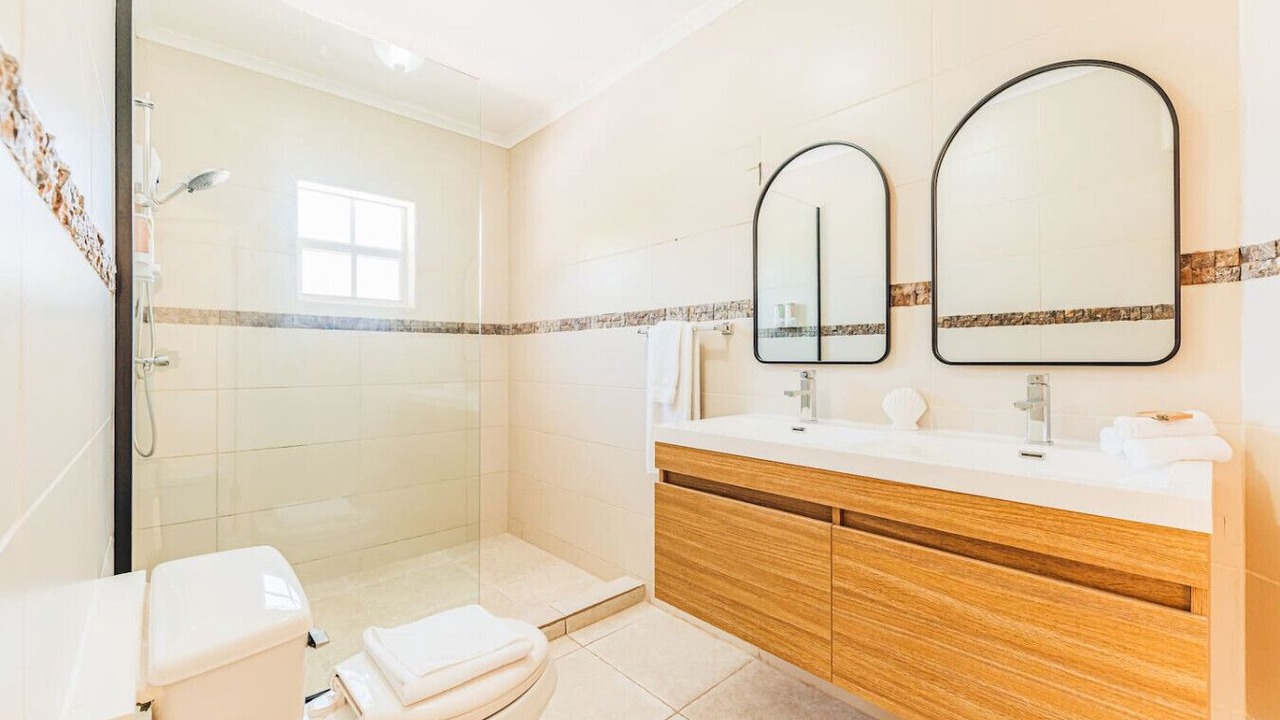 Photo of Bathroom in Jaburibari