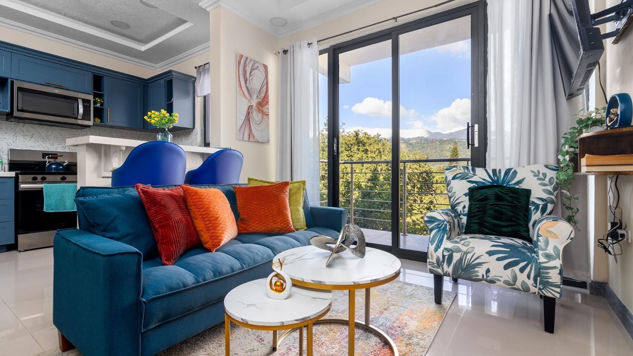Photo of Livingroom in Beverly Hills