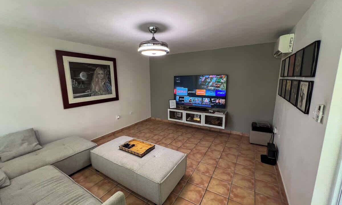 Photo of Livingroom in Dorado del Mar