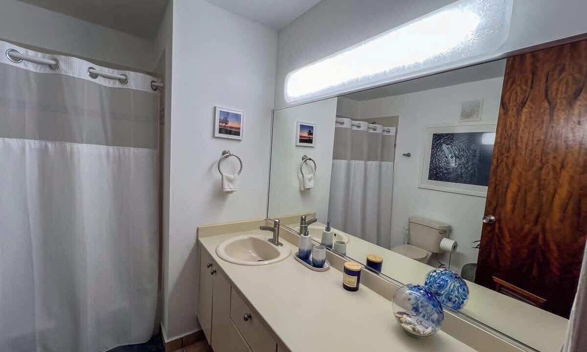 Photo of Bathroom in Dorado del Mar