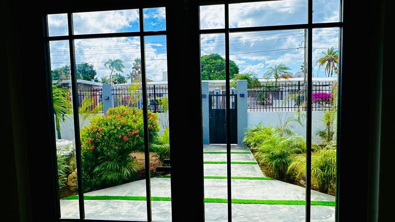 Photo of Livingroom in Oranjestad-West