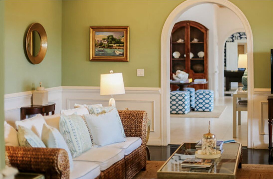 Photo of Livingroom in Dunmore Town